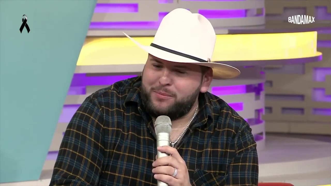 El Fantasma se confiesa con 'Los Metiches'