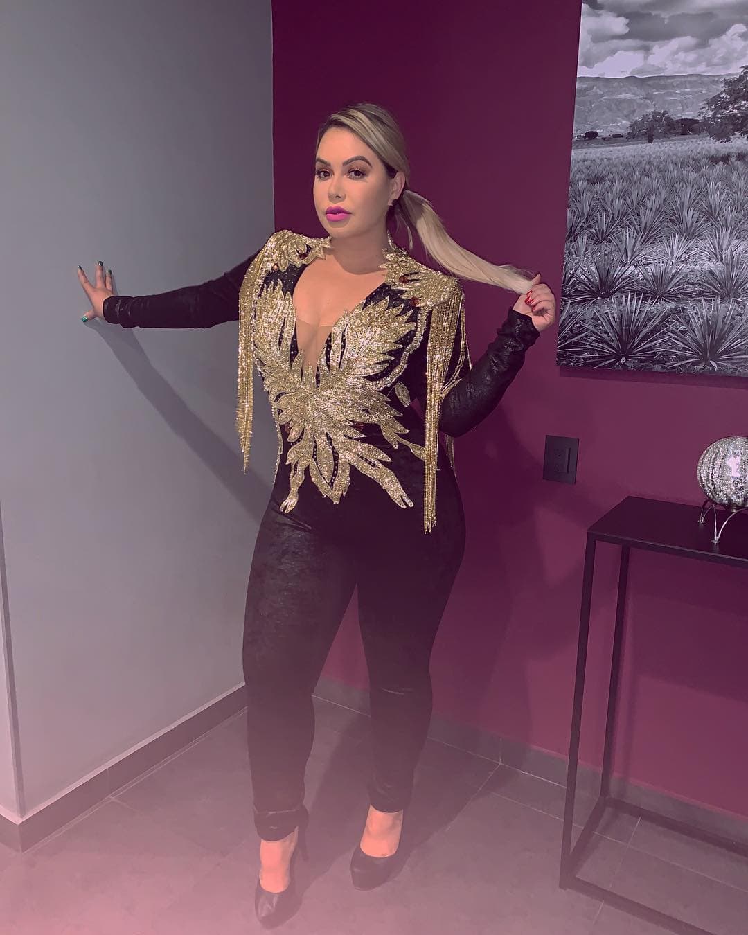 Hasta el momento, Chiquis Rivera no se ha manifestado al respecto.