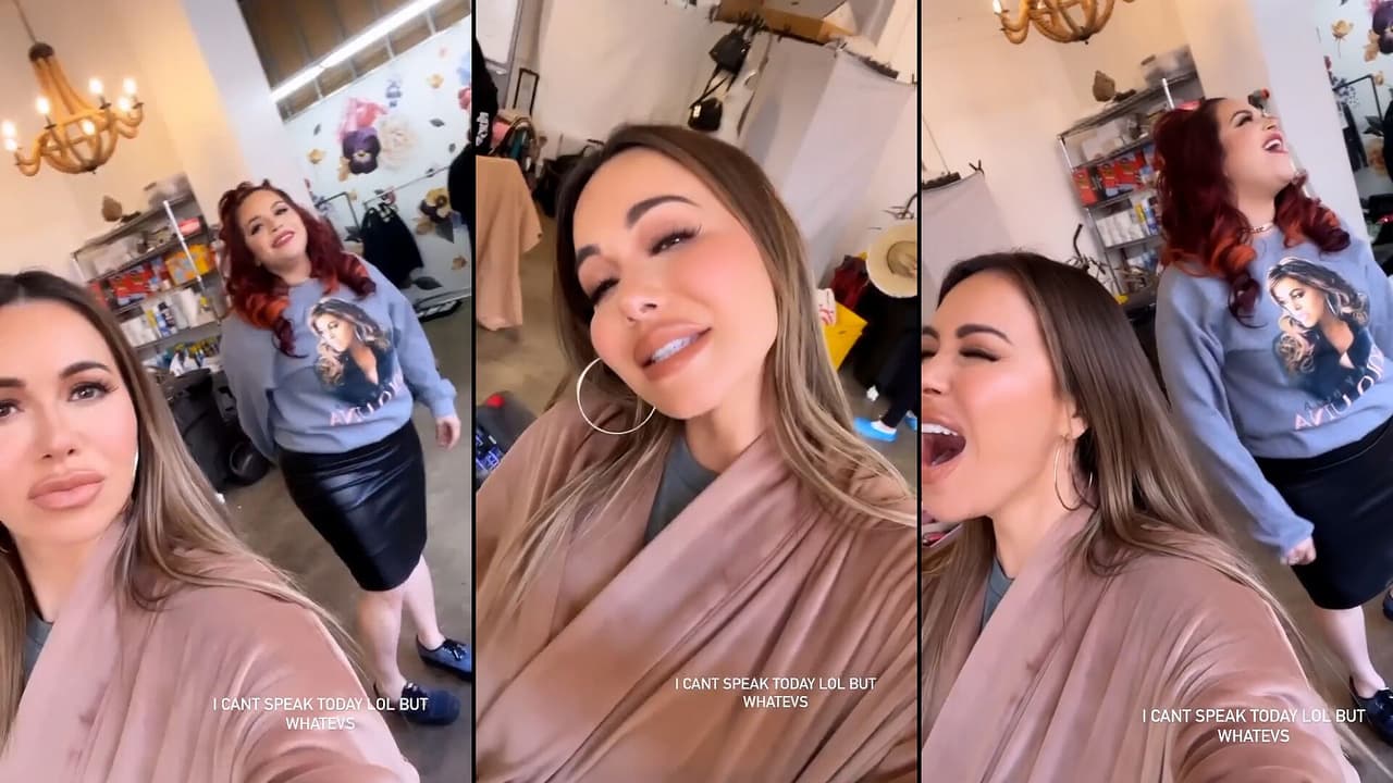 Chiquis y su hermana Jacqie demuestran su estilo al cantar country