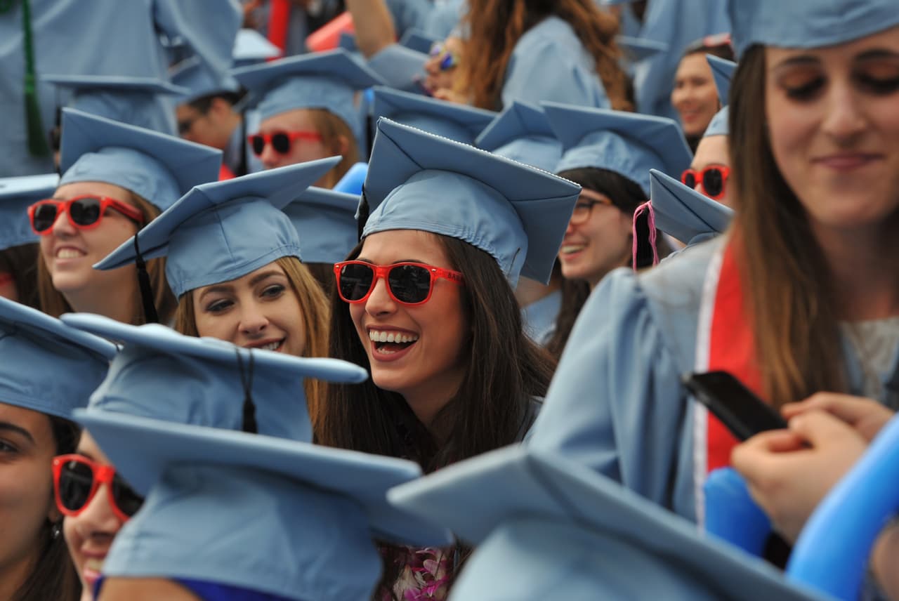 Política migratoria contra estudiantes internacionales "golpea el prestigio universitario de EEUU"