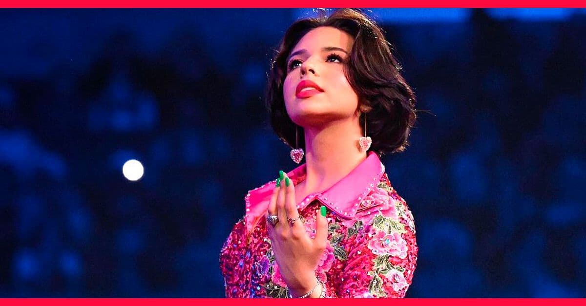 Ángela Aguilar convive con sus fans y los sorprende al estrenar su nueva canción