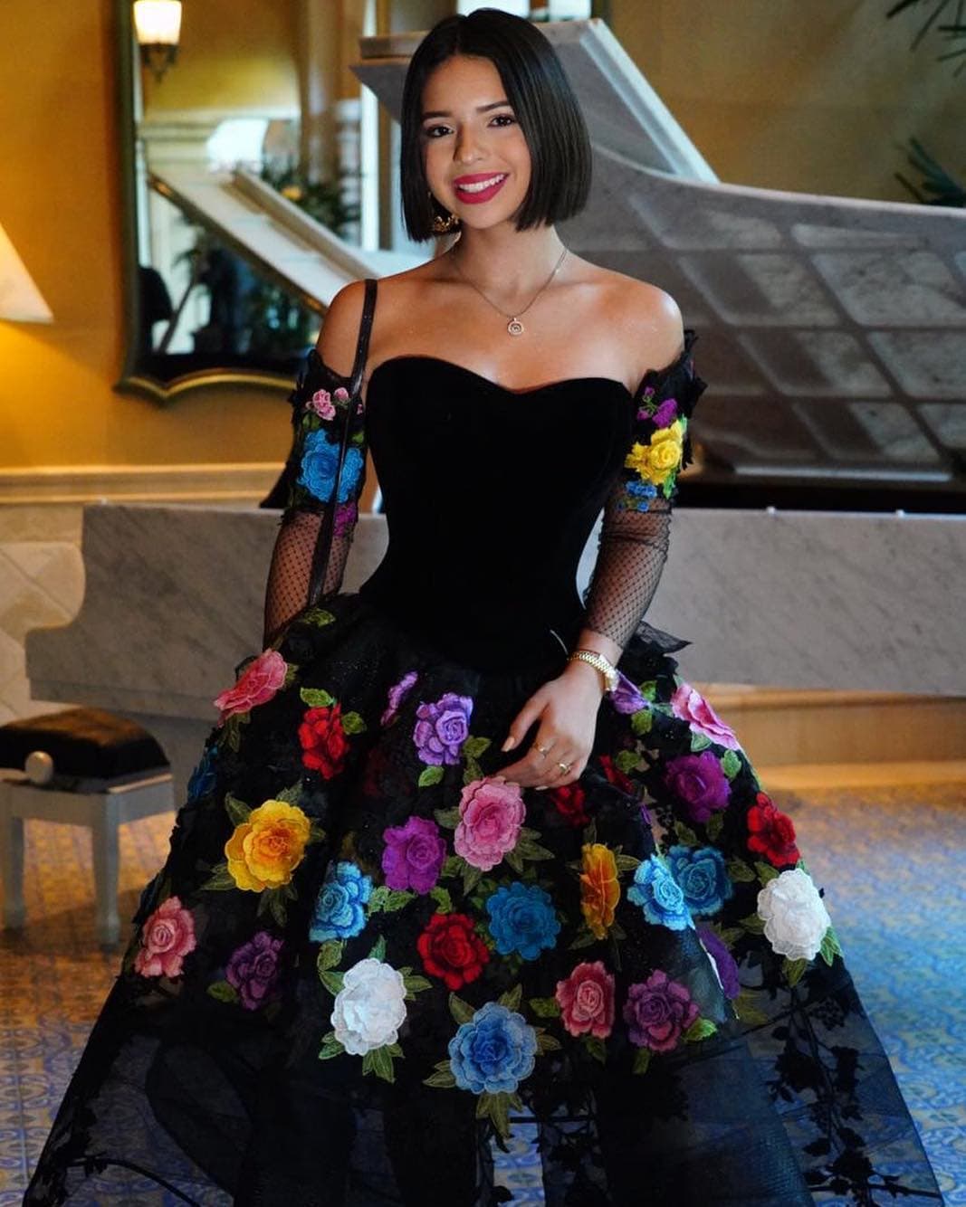 Los mejores looks de Ángela Aguilar