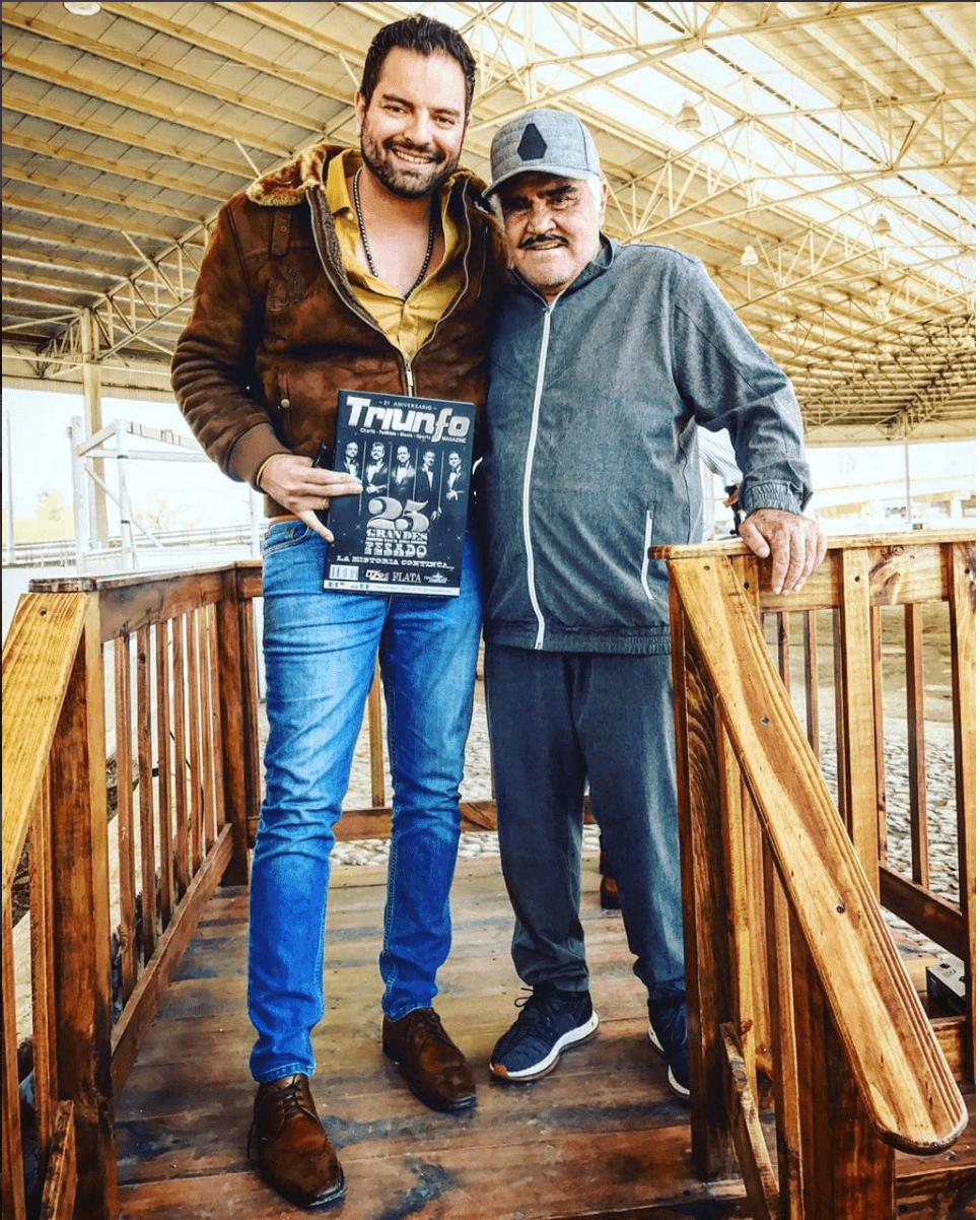Fer Cazador cantó con Vicente Fernández