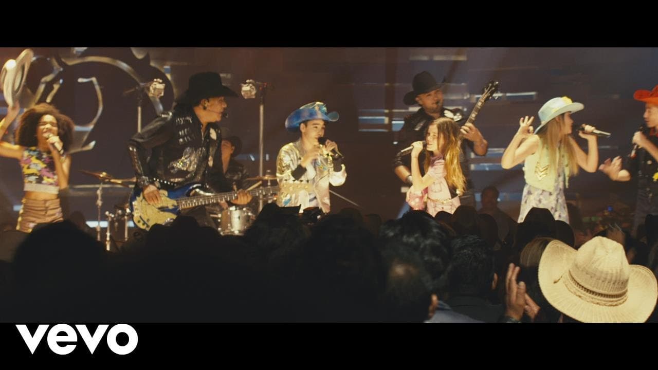 "El Sheriff de Chocolate/Los Castigados". El remix de estas canciones también disfruta del gusto de sus fans. En esta versión, la agrupación canta a dueto con LemonGrass. Tiene 33 millones de reproducciones.