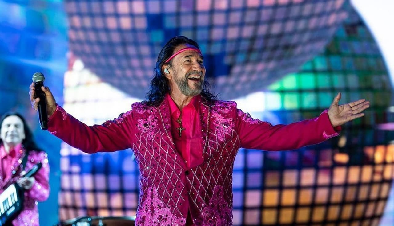 Los Bukis hacen historia con su reencuentro en Los Ángeles