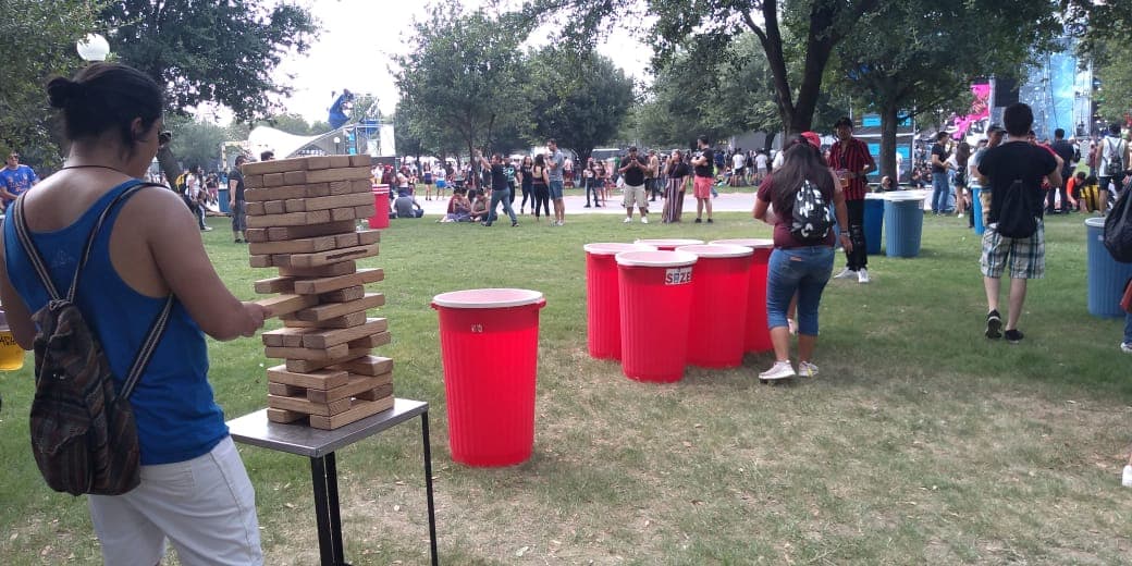 En el Machaca Fest no solo hay música, también hay amenidades y entretenimiento para todo tipo de personas.