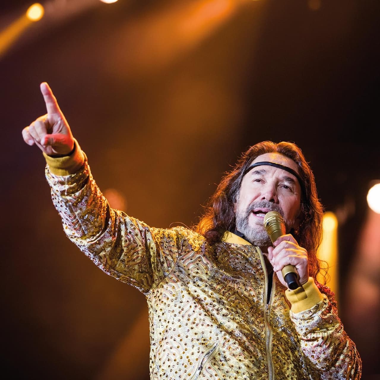 Marco Antonio Solís estrenará versión de lujo del disco 'Qué Ganas de Verte'
