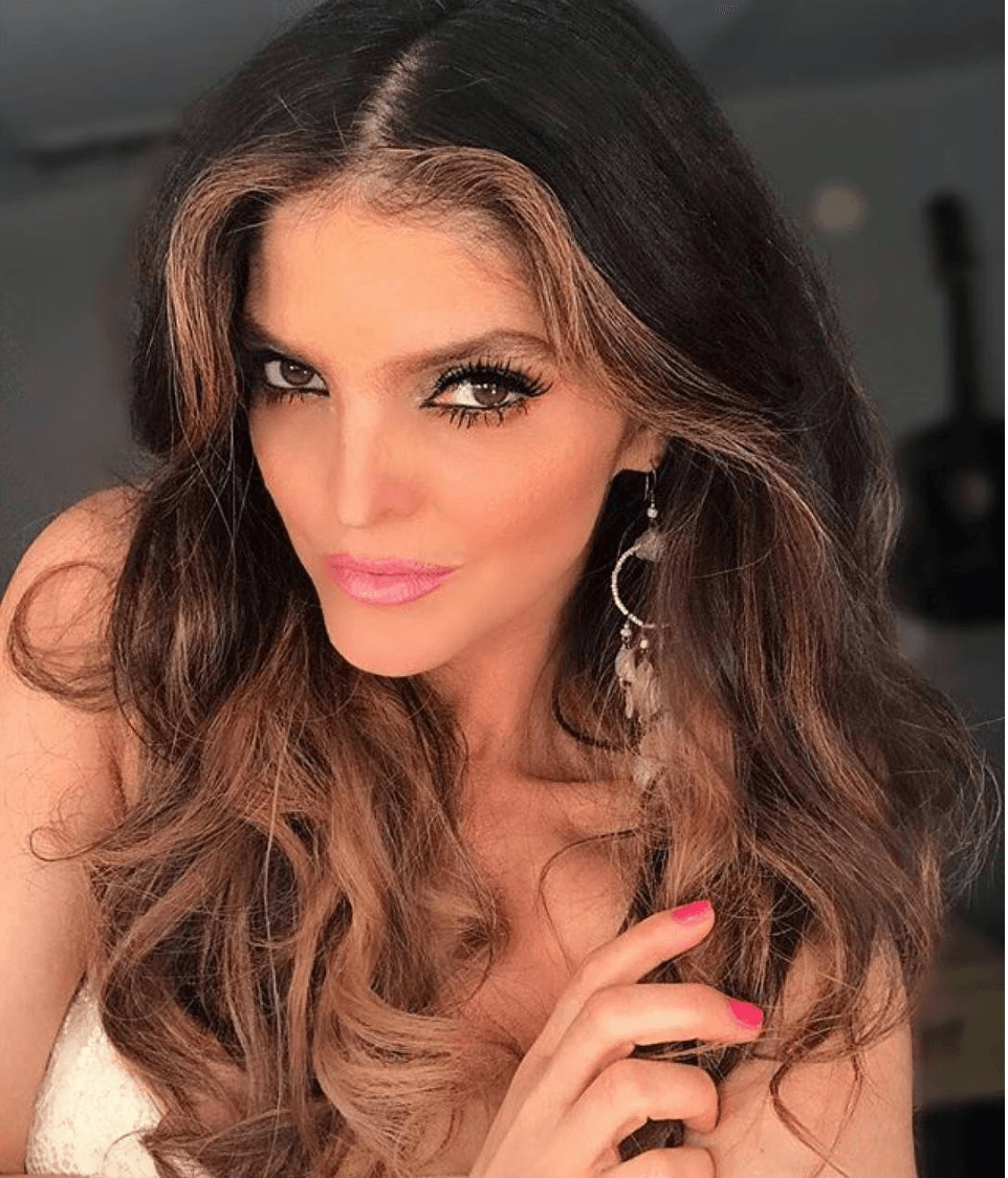Top 10 gruperas más guapas