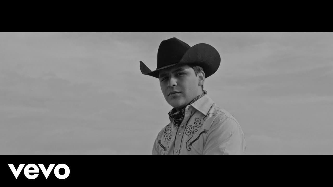 Christian Nodal es el número uno en Estados Unidos y México
