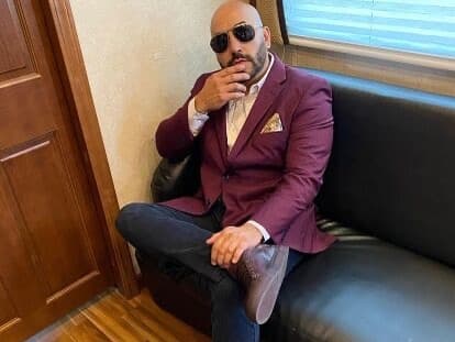 Lupillo Rivera desmiente que le haya comprado una casa a Belinda