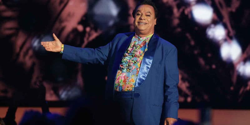 IMAGEN RELACIONADA: Le rendirán homenaje póstumo a Juan Gabriel en el Estado de México.