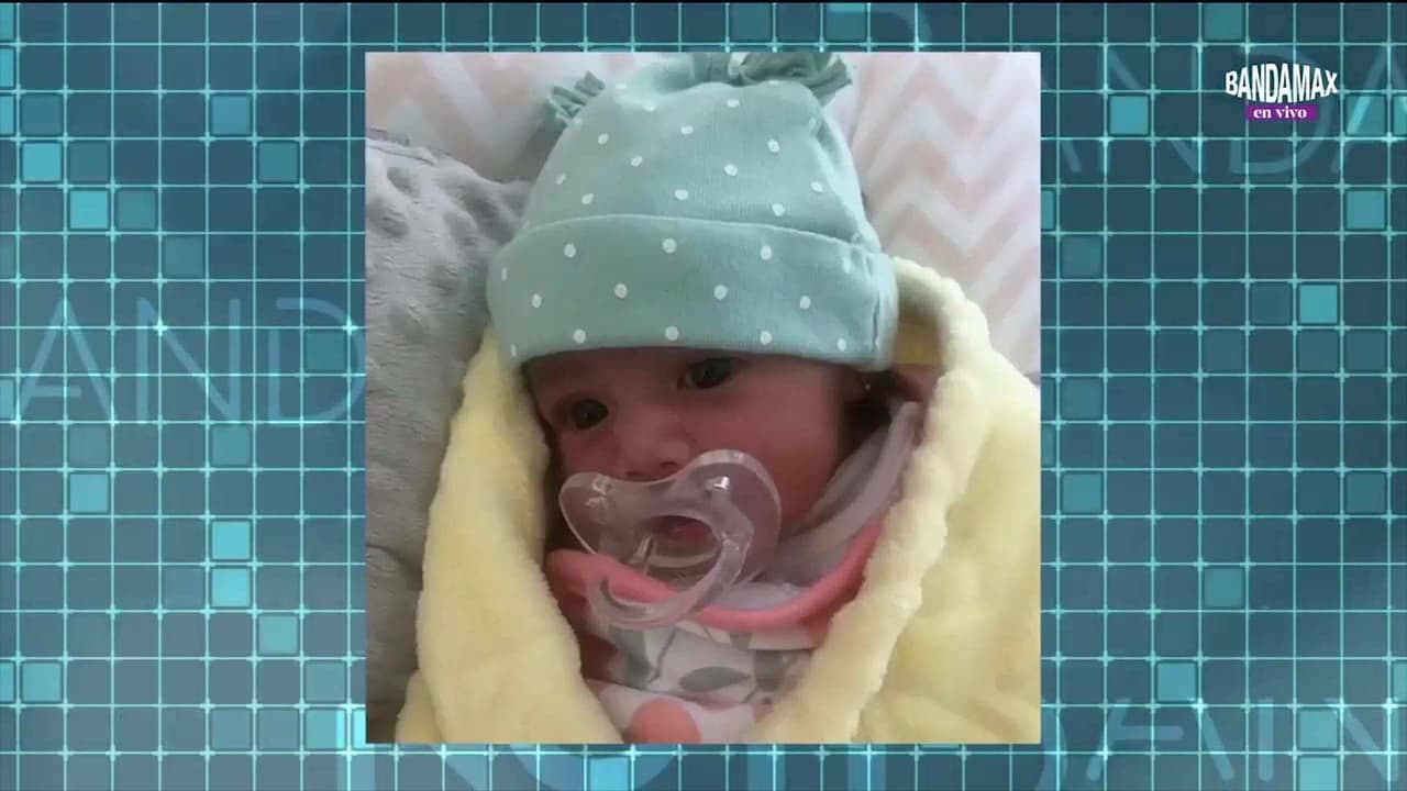 Julión Álvarez anunció el nacimiento de su segunda hija, María Julia