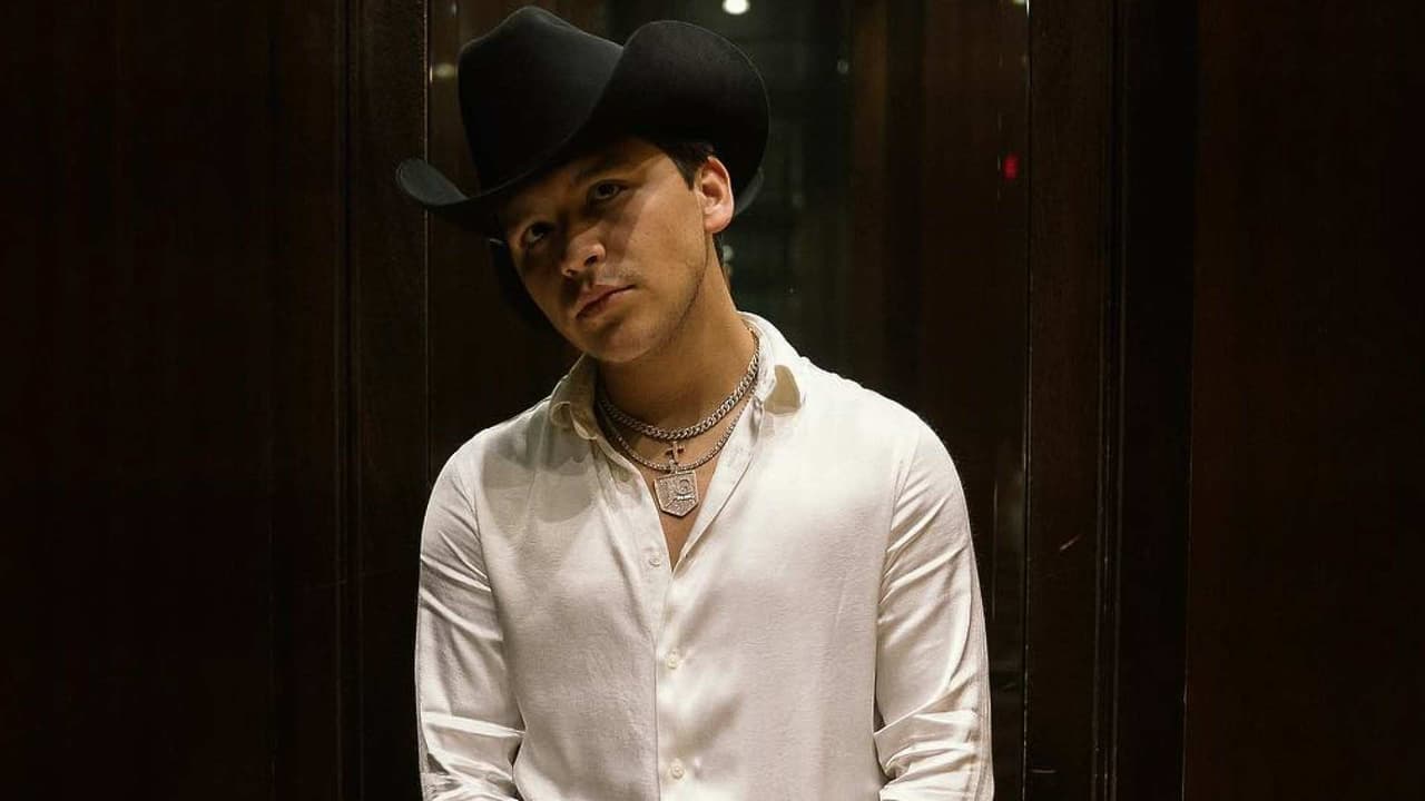 Así suena Christian Nodal interpretando un fragmento de 'Sálvame', de RBD