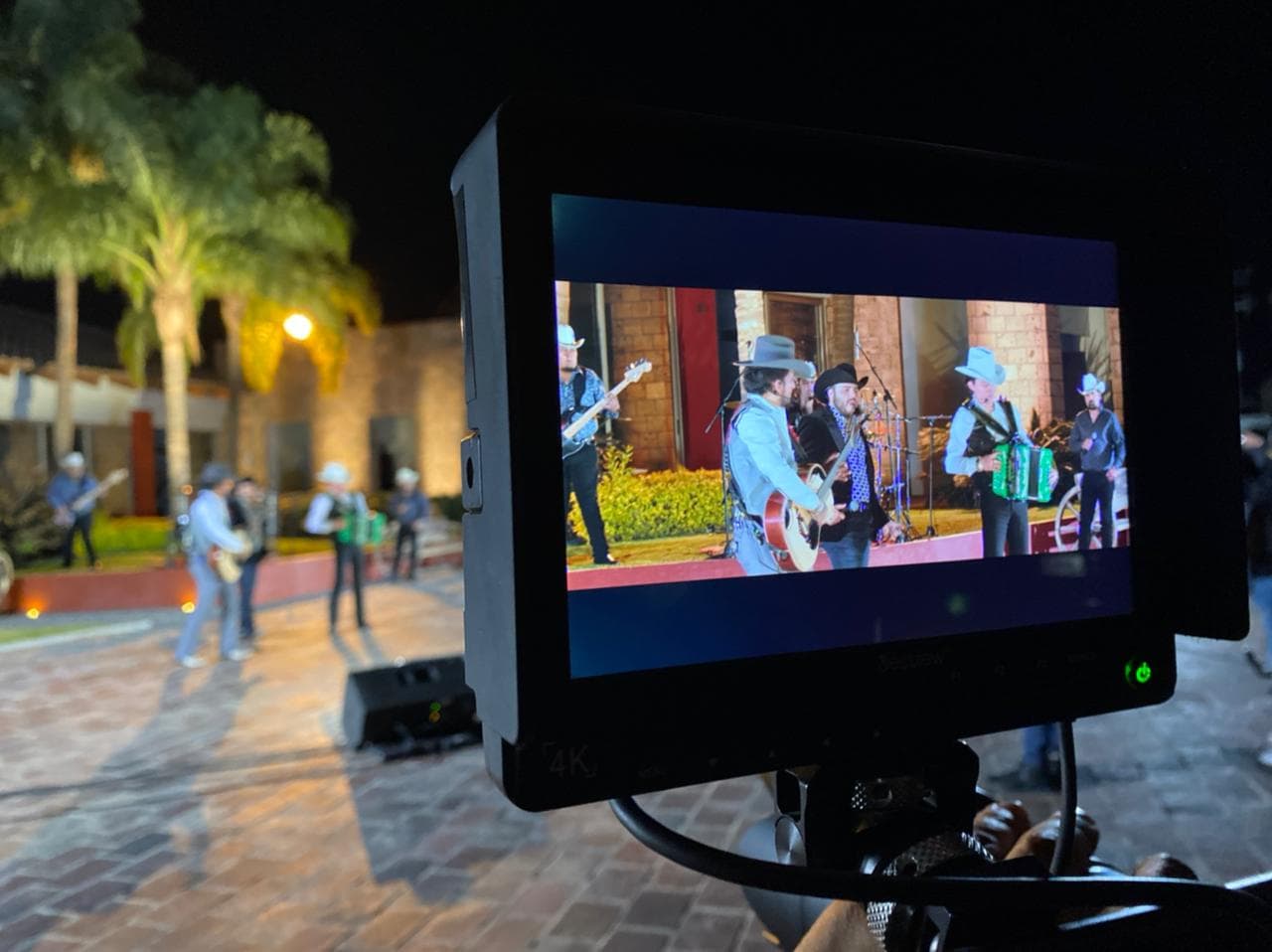 Detrás de cámaras de la grabación del video oficial de "Déjate de Cosas".