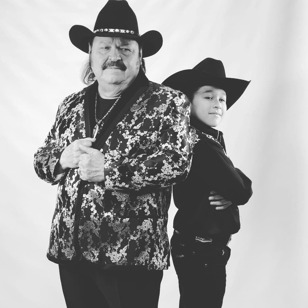 Ramón Ayala y su nieto Christopher