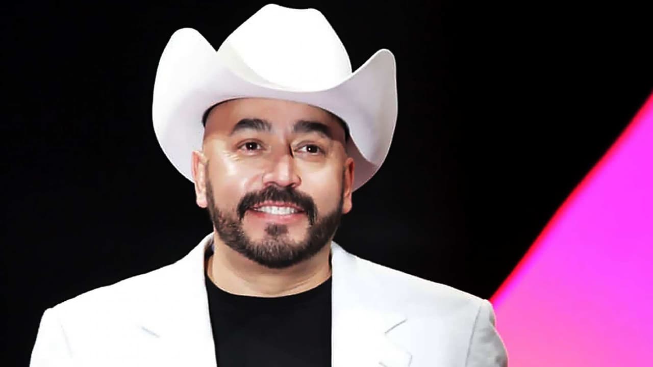Escucha “Lo Que Siento” nuevo tema de Lupillo Rivera.