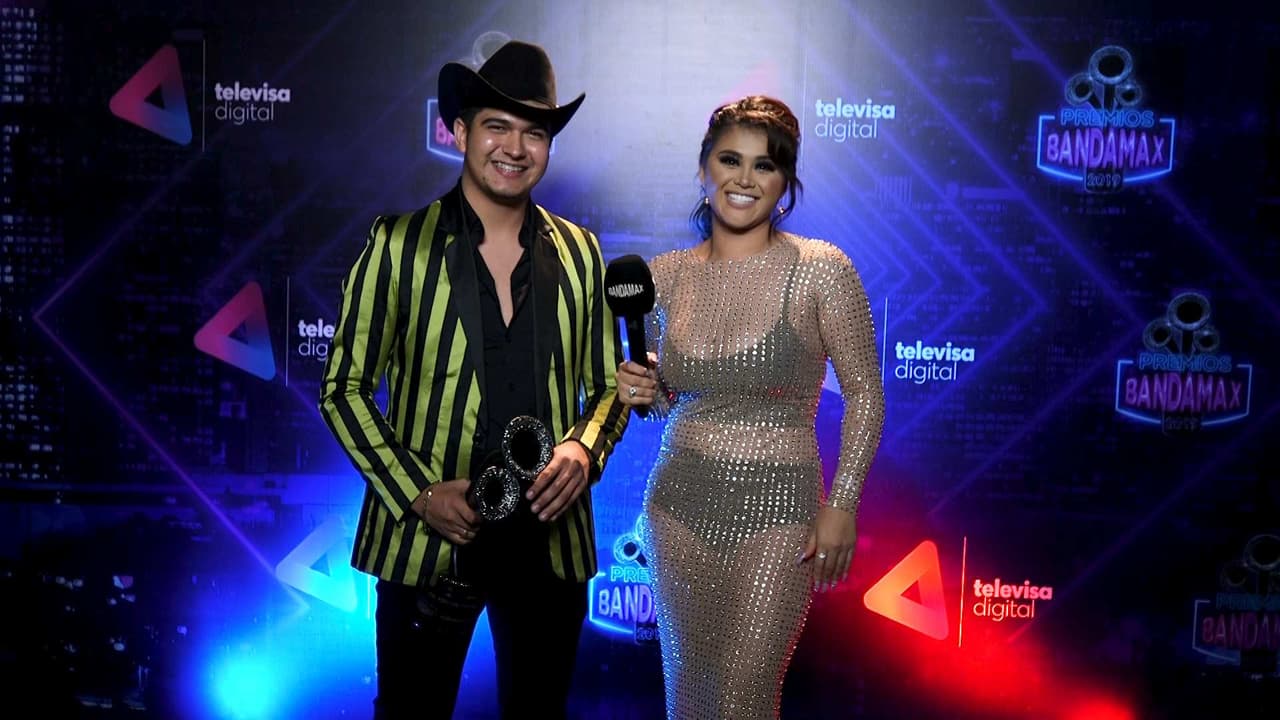 Ulices Chaidez debuta como ganador en los Premios Bandamax 2019