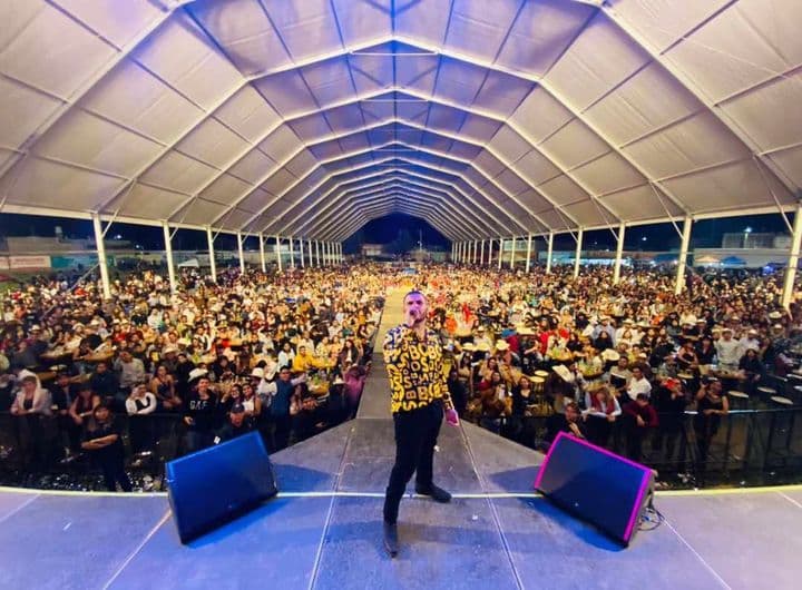 ‘El Komander’, feliz por iniciar una nueva etapa musical