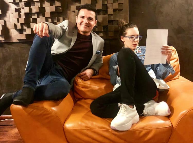 Horacio Palencia trabaja con Belinda