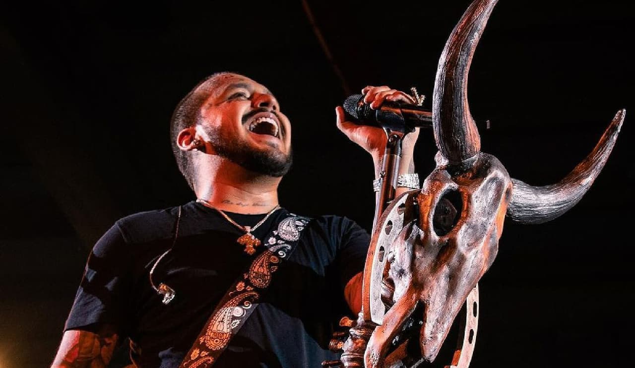 Christian Nodal se presentó exitosamente en Colombia