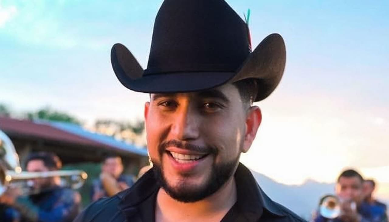 El Bebeto compartió el escenario con un fan muy especial
