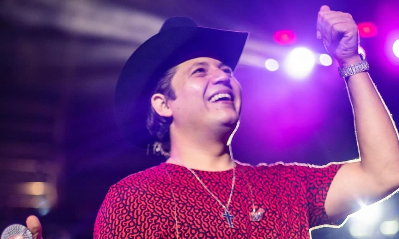 Remmy Valenzuela recuerda palomazo con Eduin Caz cuando aún no le llegaba la fama