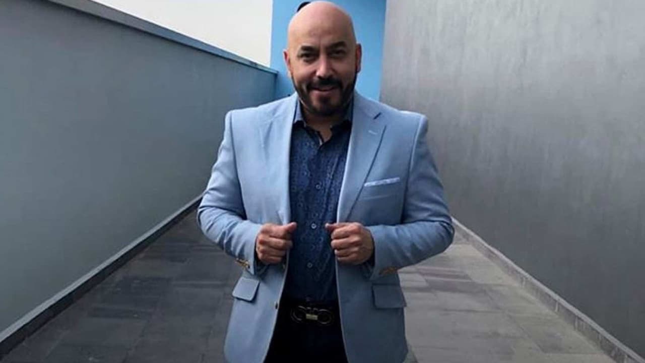 Lupillo Rivera manda mensaje a Jenni en el día de su boda