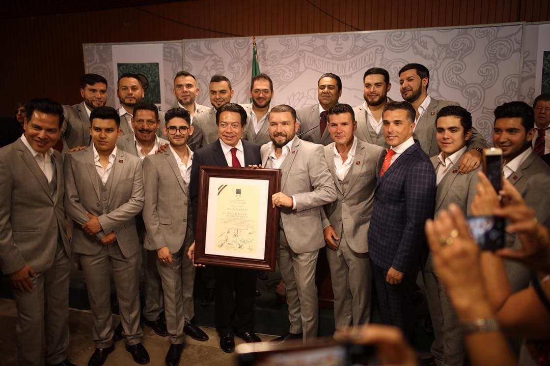 El Recodo se encuentra actualmente de gira por México y Estados Unidos y alista un tour junto al Mariachi Vargas de Tecalitlán.