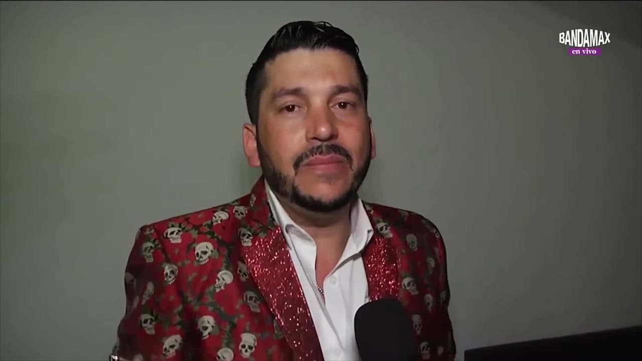 'El Flaco' grabó cinco canciones con Grupo Firme