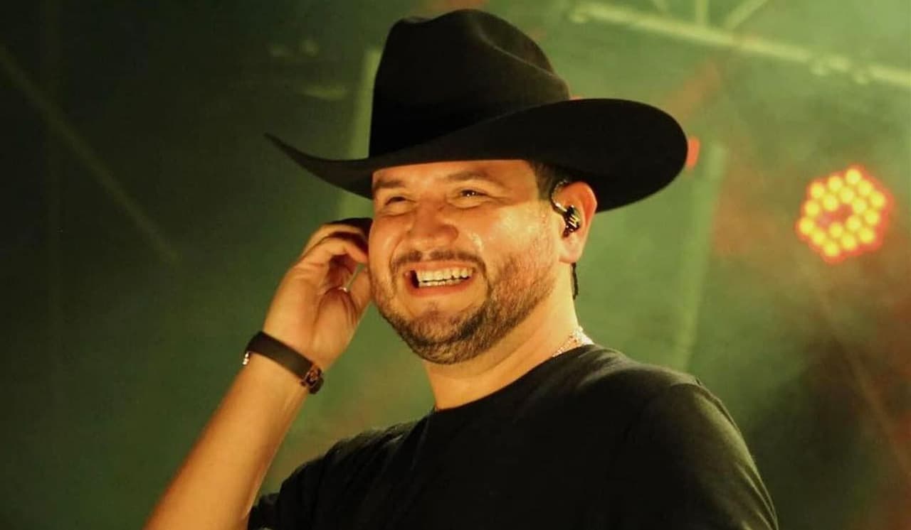 Edén Muñoz supera 265 millones de vistas del video de 'Chale'