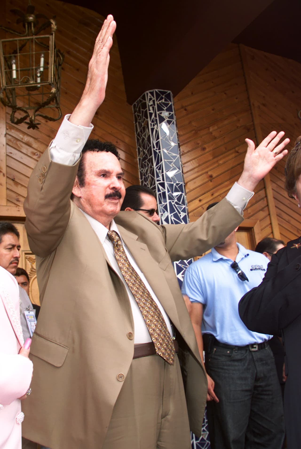Los géneros de banda y el mariachi son en los que es mayormente recordado Antonio Aguilar.