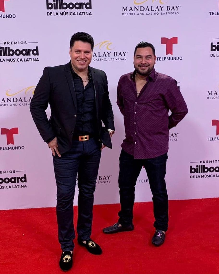 En sus redes sociales, la MS agradeció a sus fans por el apoyo que les dan en su carrera.