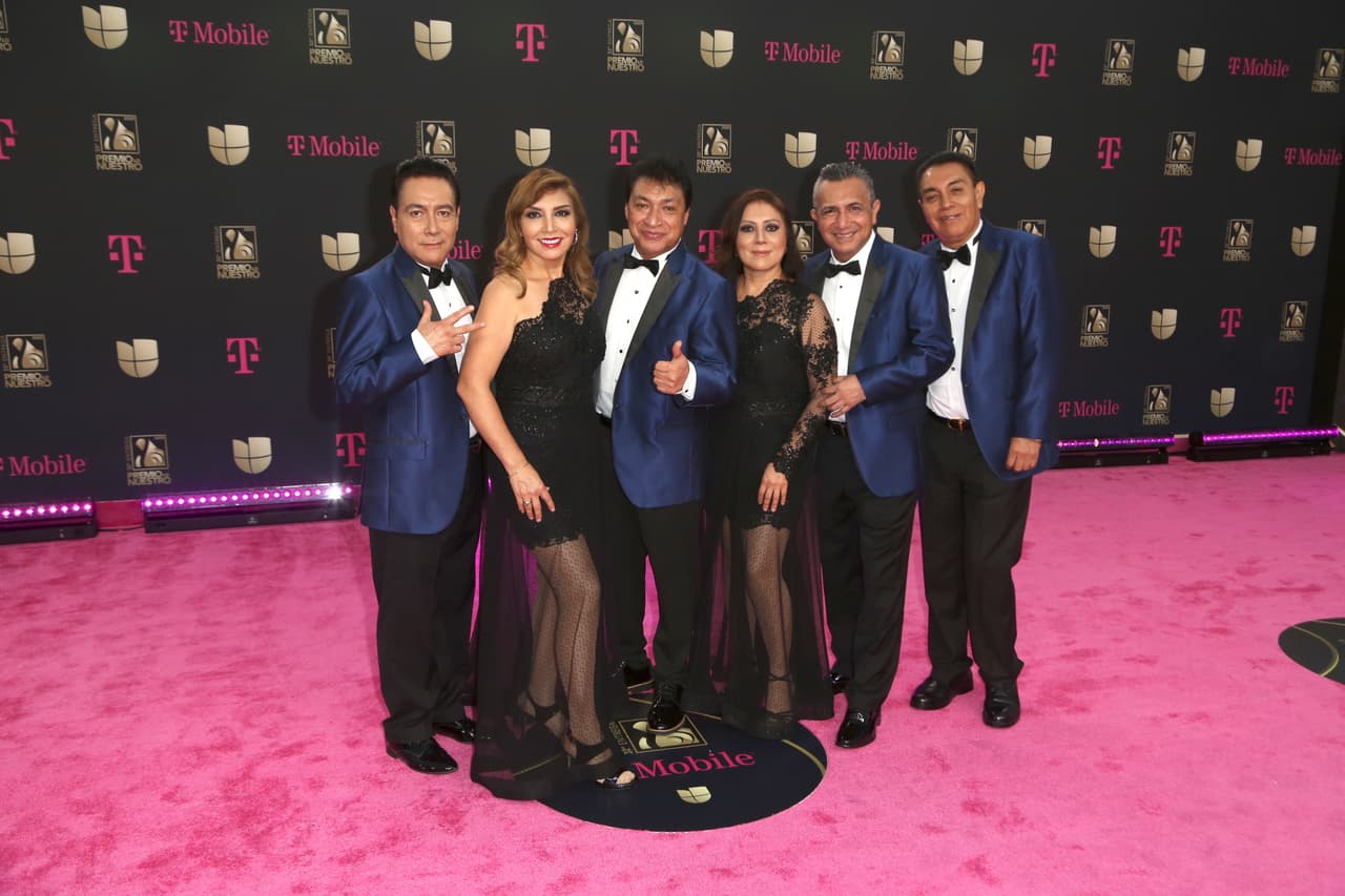 Los Ángeles Azules no podían faltar en el evento. Su canción ‘Amor a primera vista’ que tienen en colaboración con Belinda, Lalo Ebratt y Horacio Palencia obtuvo nominación a Colaboración del Año (Regional Mexicano).