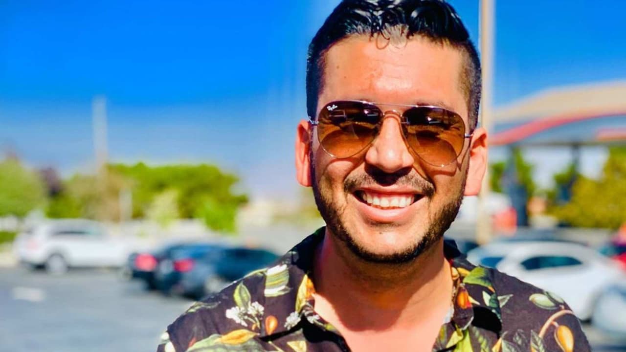 Manos a la obra, 'El Flaco' cambia la cantada por la construcción