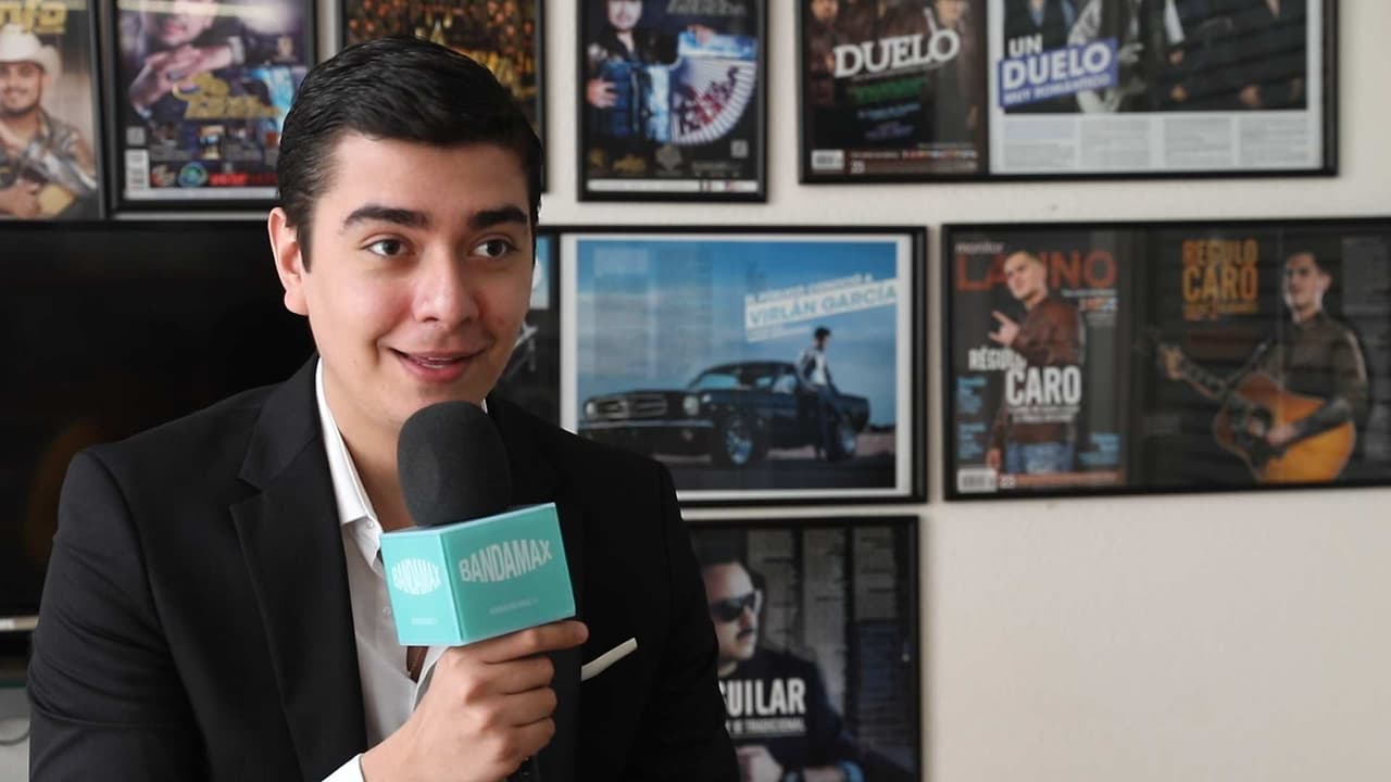 Manuel Anzaldúa le canta al desamor