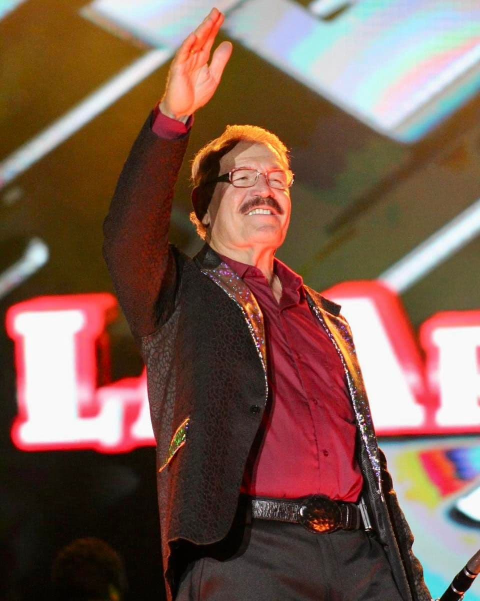 La Arrolladora estrena versión de lujo de su disco 'Prefiero Estar Contigo'