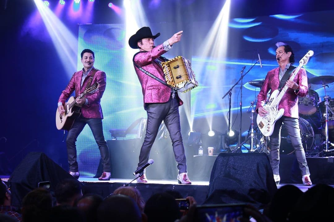Los Tigres del Norte se presentan con su "Tour 2020" por México y Estados Unidos.