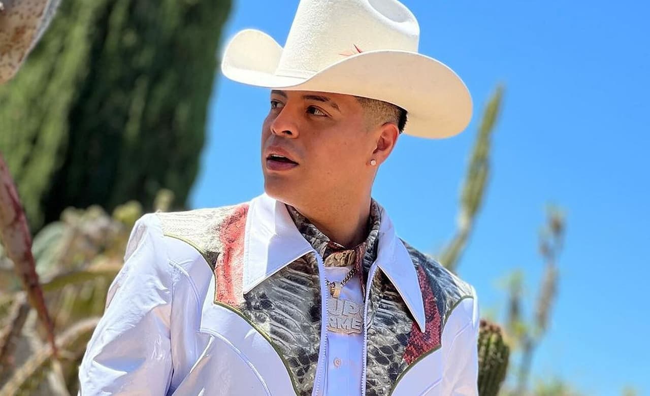 Eduin Caz se siente desilusionado tras mensajes por el éxito de Grupo Firme en el Zócalo