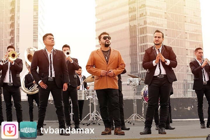 La Explosiva Banda De Maza y 'El Mimoso' estrenan video