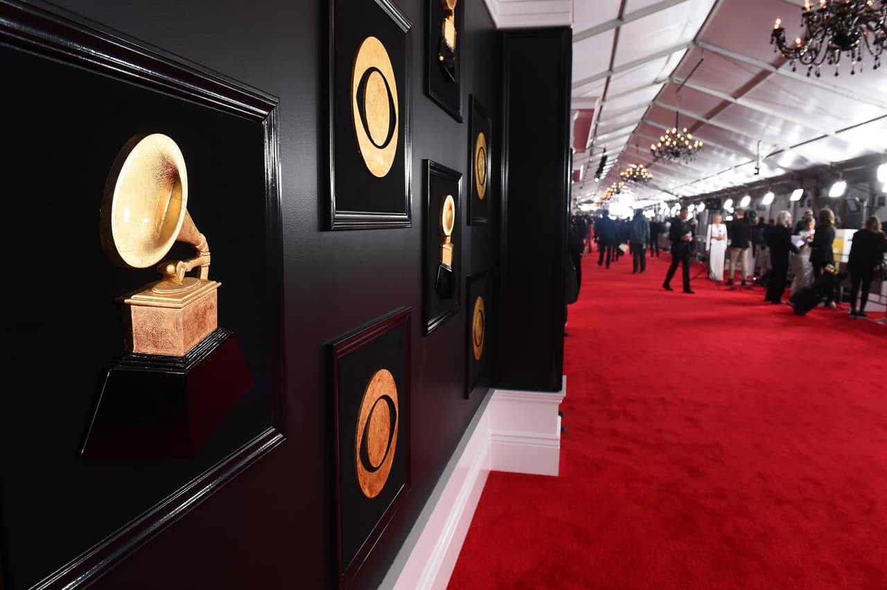 Así luce la alfombra roja de la entrega 61 de los premios Grammy