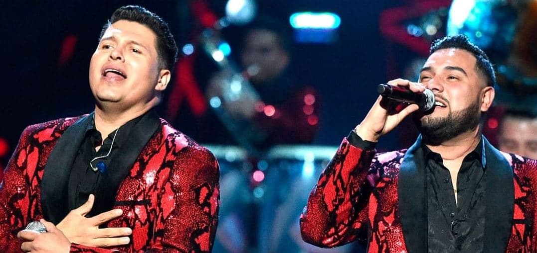 La agrupación sinaloense incluyó "Cerrando Ciclos" en su disco "El Trabajo Es La Suerte".