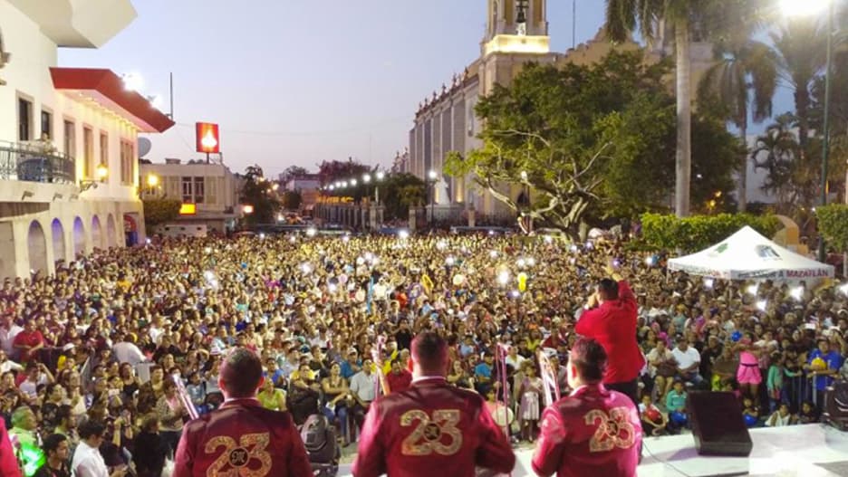 IMAGEN RELACIONADA: Luis Antonio López “El Mimoso” recibió un merecido reconocimiento en Mazatlán, Sinaloa.