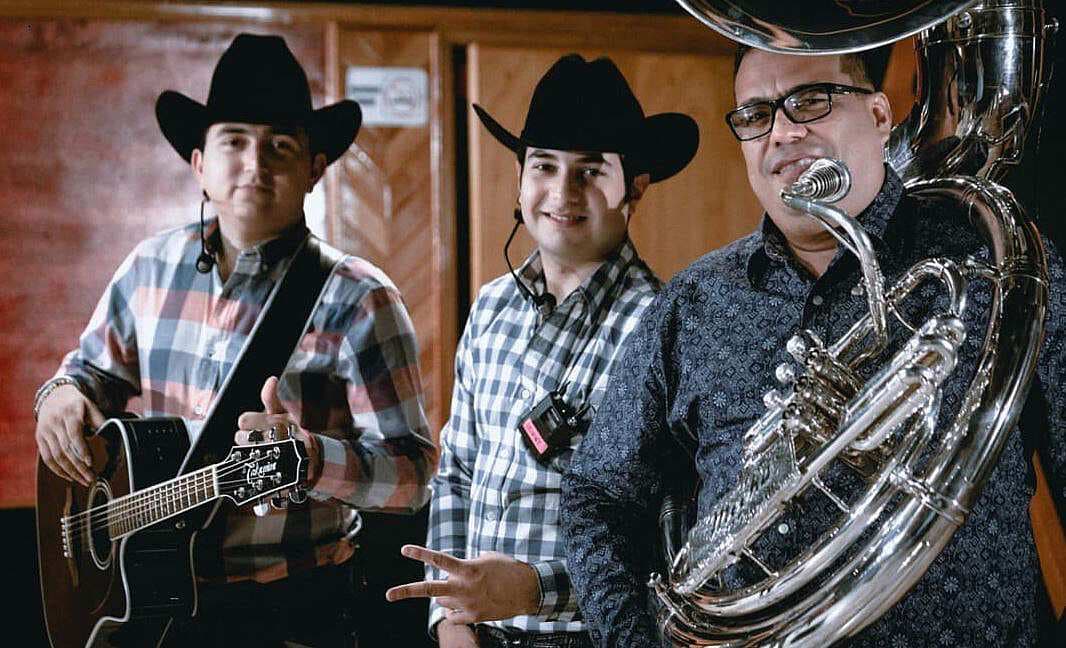 Los Plebes del Rancho de Ariel Camacho revelan sus deseos para 2022