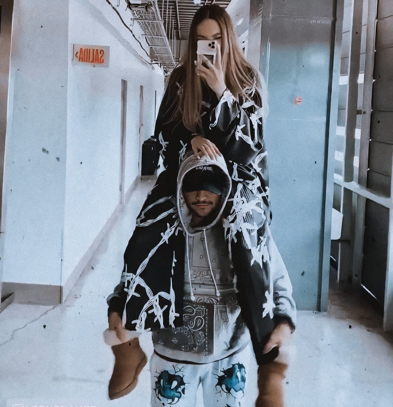 A Belinda y Christian Nodal les gusta compartir el gran momento que viven en su relación.