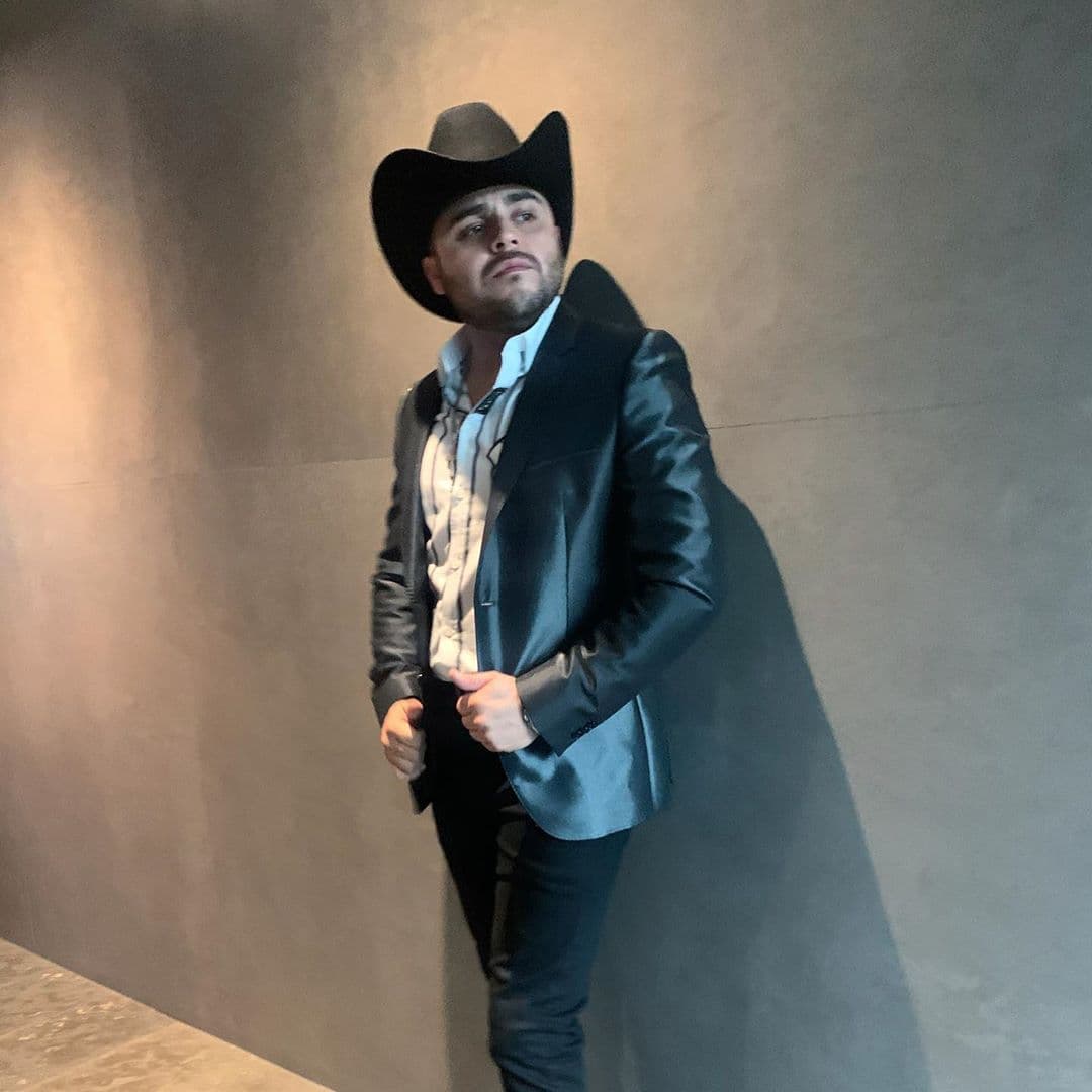 Gerardo Ortiz dio a conocer a su público su más reciente canción, "El Perro".