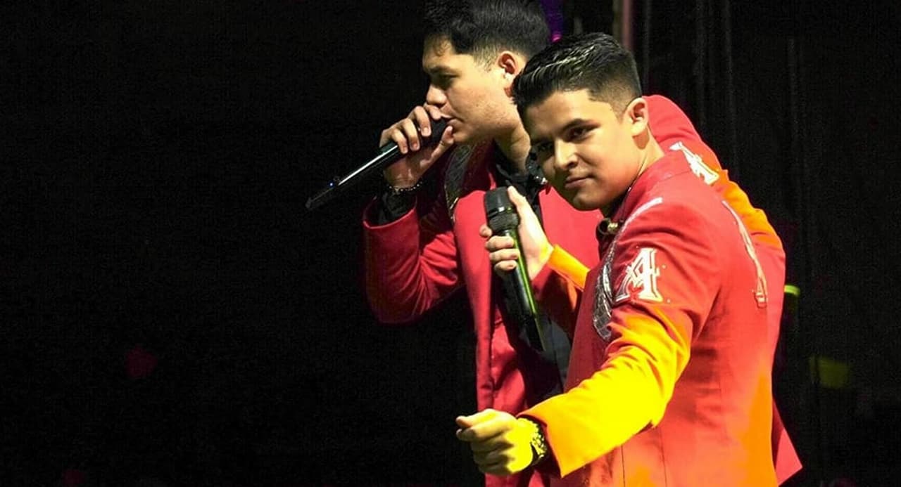 La Arrolladora Banda El Limón cuenta de su gran amistad con Edén Muñoz