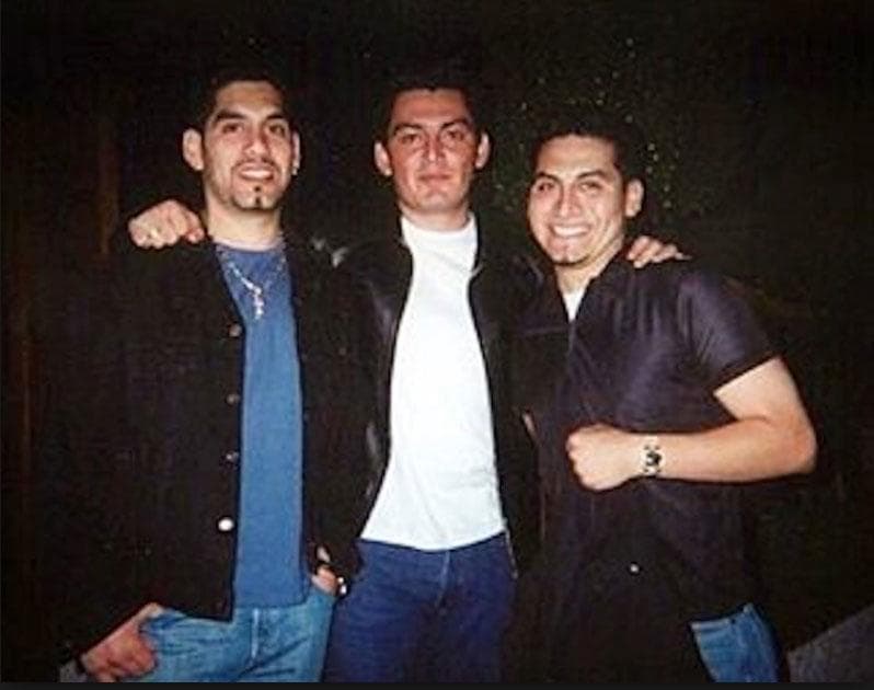 Trigo Figueroa. (derecha en imagen). Responsable de la seguridad de Joan Sebastian, murió en 2006 luego de que en un concierto de su padre en Mission, Texas, hubo una trifulca en la que recibió un disparo. Sus hijos serán los herederos de la parte que le toca a su padre.