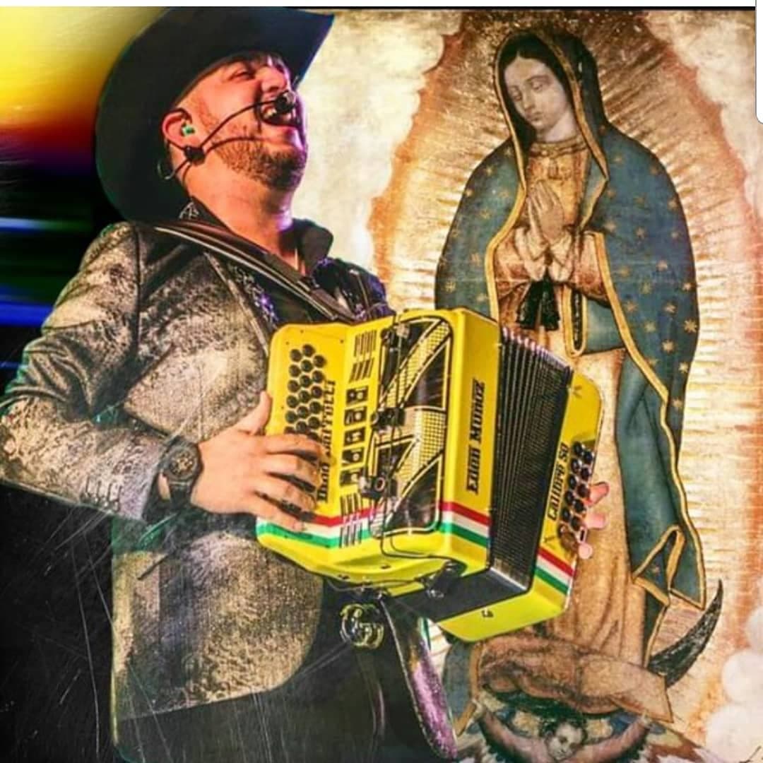 La comunidad grupera celebra a la Virgen de Guadalupe