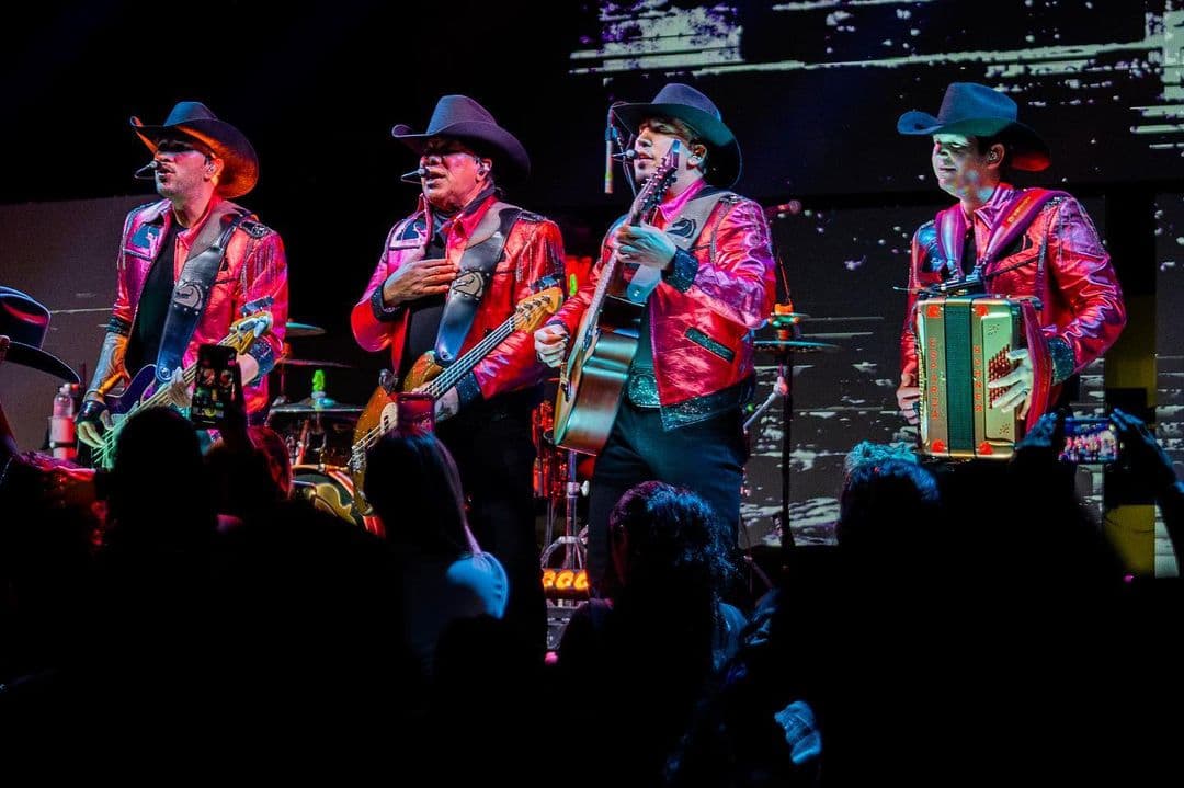 Lupe Esparza recuerda el primer concierto de Bronco donde tuvieron de público sólo un perro