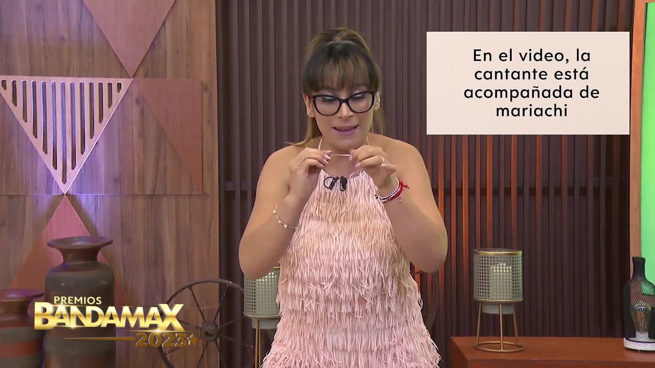 Kaira Cobos juega la dinámica ‘No la grites que es cantada’